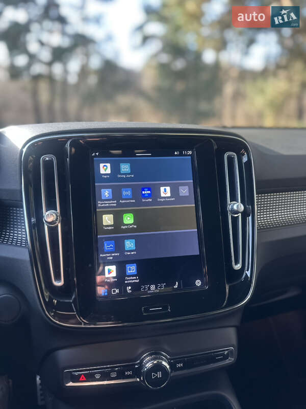 Внедорожник / Кроссовер Volvo XC40 2021 в Киеве фото 18 Внедорожник / Кроссовер Volvo XC40 2021 в Киеве