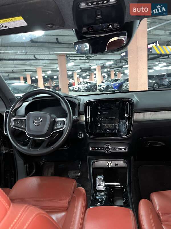 Внедорожник / Кроссовер Volvo XC40 2018 в Киеве