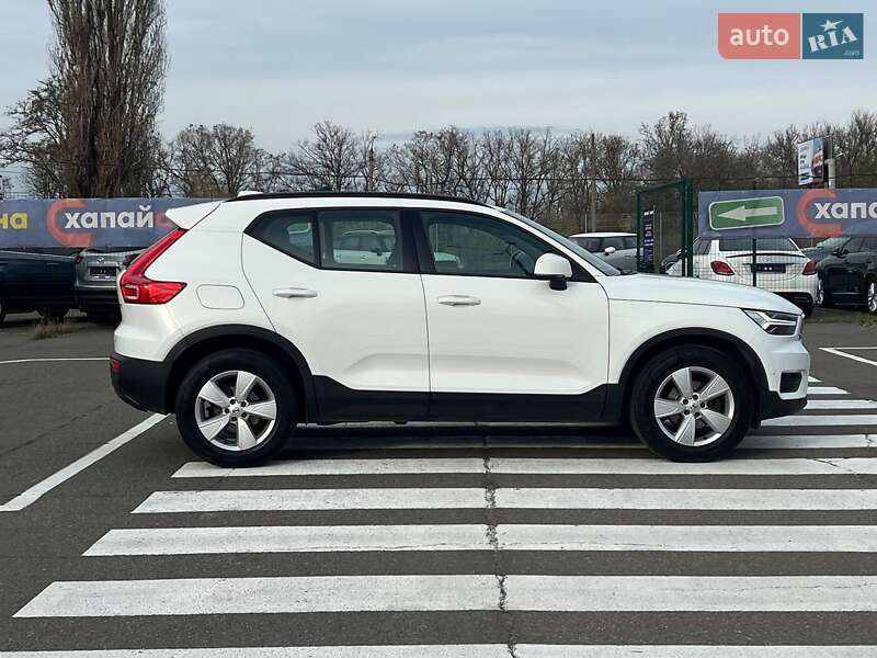 Позашляховик / Кросовер Volvo XC40 2018 в Одесі фото 4 Позашляховик / Кросовер Volvo XC40 2018 в Одесі