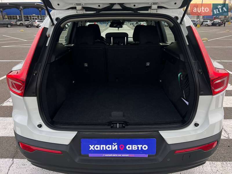 Позашляховик / Кросовер Volvo XC40 2018 в Одесі фото 20 Позашляховик / Кросовер Volvo XC40 2018 в Одесі