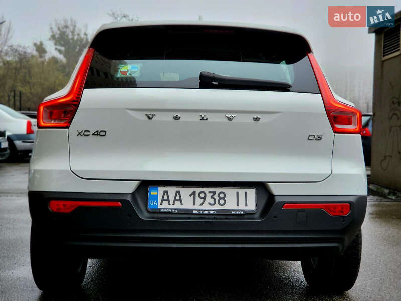 Позашляховик / Кросовер Volvo XC40 2019 в Києві
