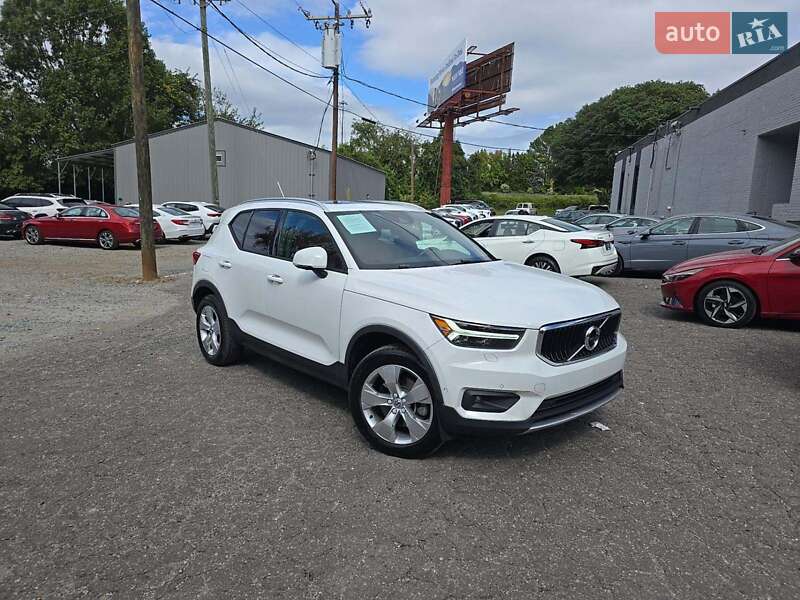 Позашляховик / Кросовер Volvo XC40 2019 в Львові