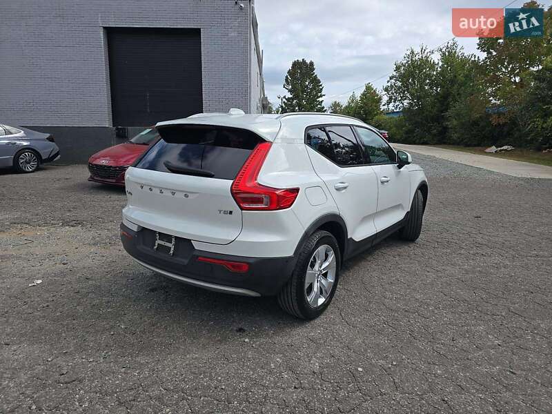 Позашляховик / Кросовер Volvo XC40 2019 в Львові