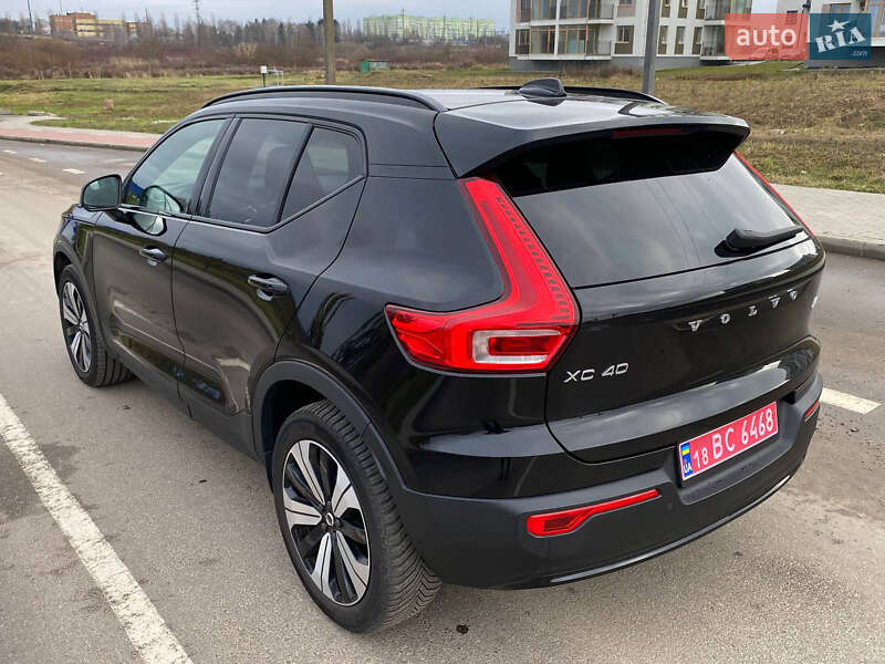 Внедорожник / Кроссовер Volvo XC40 2023 в Ровно фото 10 Внедорожник / Кроссовер Volvo XC40 2023 в Ровно