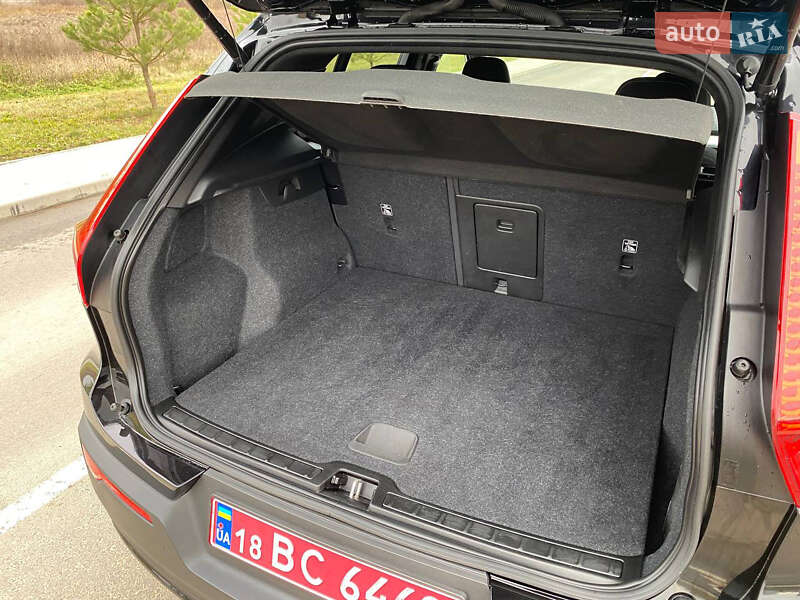 Внедорожник / Кроссовер Volvo XC40 2023 в Ровно фото 50 Внедорожник / Кроссовер Volvo XC40 2023 в Ровно