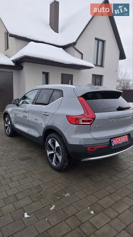 Позашляховик / Кросовер Volvo XC40 2024 в Самборі