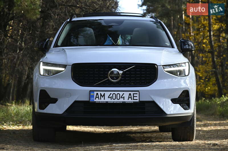 Внедорожник / Кроссовер Volvo XC40 2024 в Бердичеве фото 9 Внедорожник / Кроссовер Volvo XC40 2024 в Бердичеве