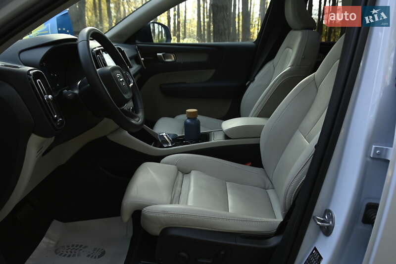 Внедорожник / Кроссовер Volvo XC40 2024 в Бердичеве фото 38 Внедорожник / Кроссовер Volvo XC40 2024 в Бердичеве