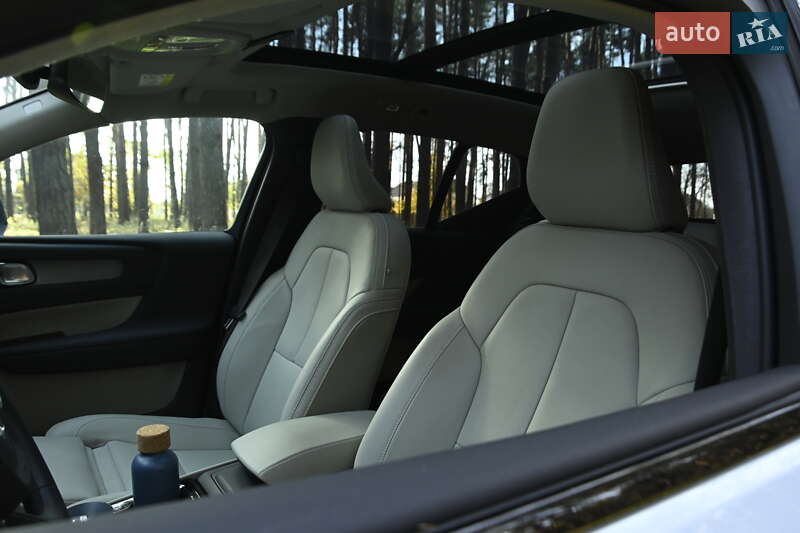 Внедорожник / Кроссовер Volvo XC40 2024 в Бердичеве фото 41 Внедорожник / Кроссовер Volvo XC40 2024 в Бердичеве