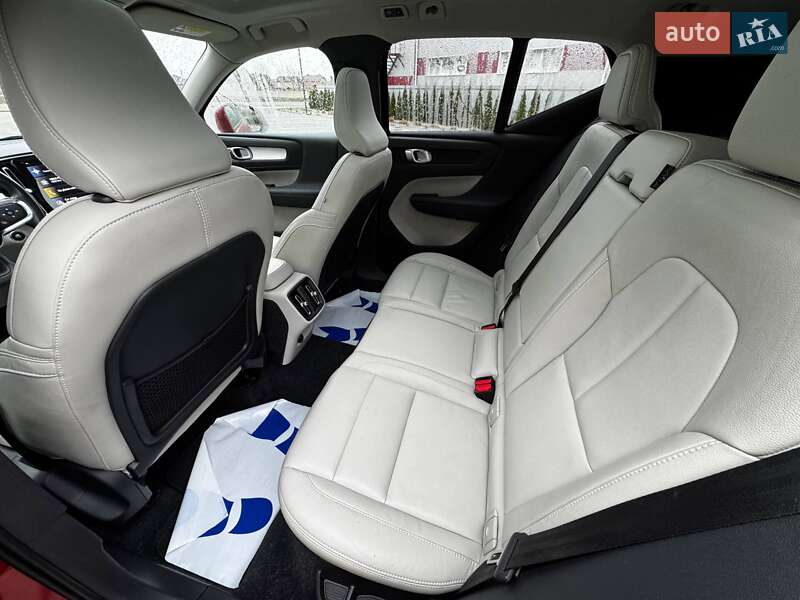 Позашляховик / Кросовер Volvo XC40 2018 в Луцьку фото 23 Позашляховик / Кросовер Volvo XC40 2018 в Луцьку