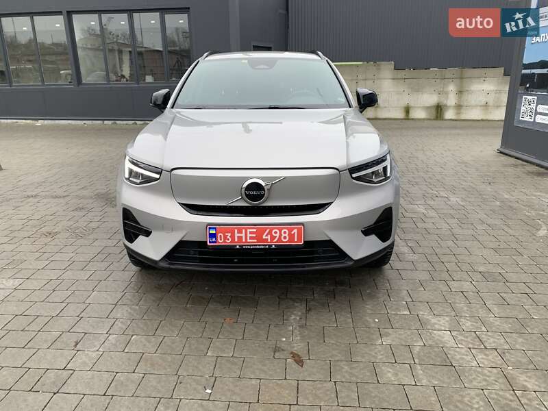 Позашляховик / Кросовер Volvo XC40 2024 в Львові фото 2 Позашляховик / Кросовер Volvo XC40 2024 в Львові