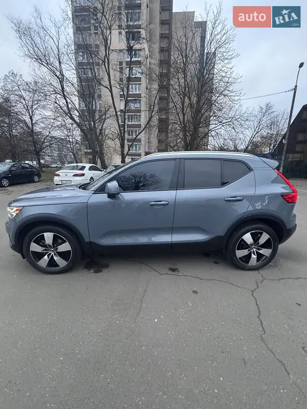 Volvo XC40 2020 VIN YV4162UK2M2462139 фото оголошення 17 з 72