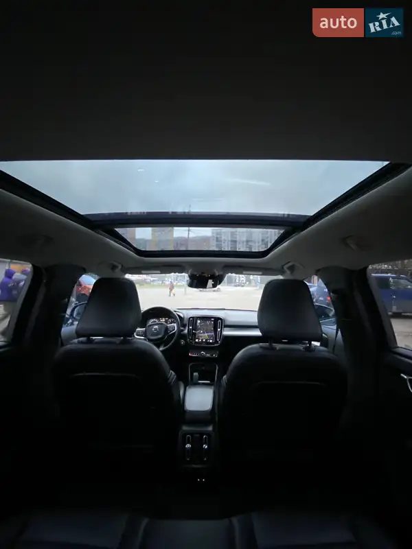 Volvo XC40 2020 VIN YV4162UK2M2462139 фото оголошення 24 з 72