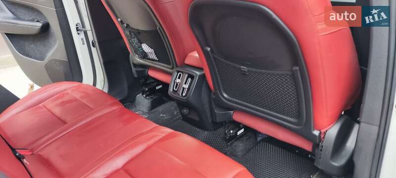 Позашляховик / Кросовер Volvo XC40 2019 в Києві