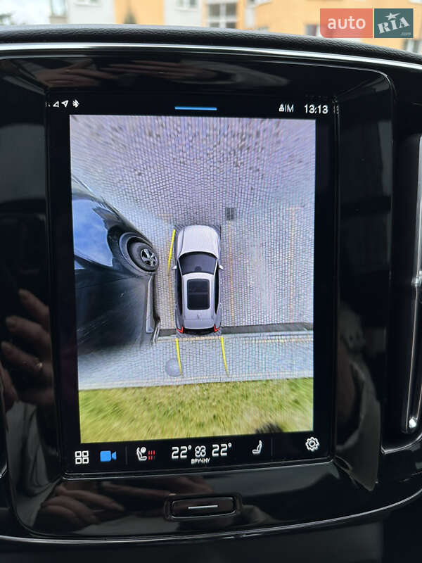 Внедорожник / Кроссовер Volvo XC40 2022 в Новояворовске