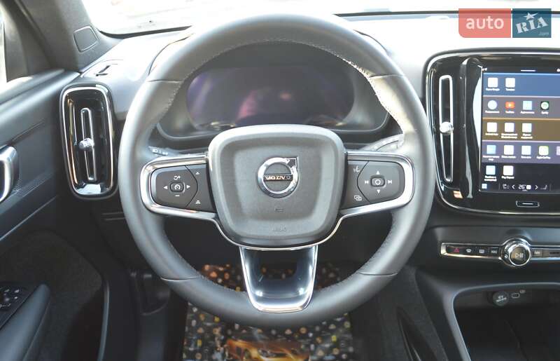 Позашляховик / Кросовер Volvo XC40 2023 в Одесі