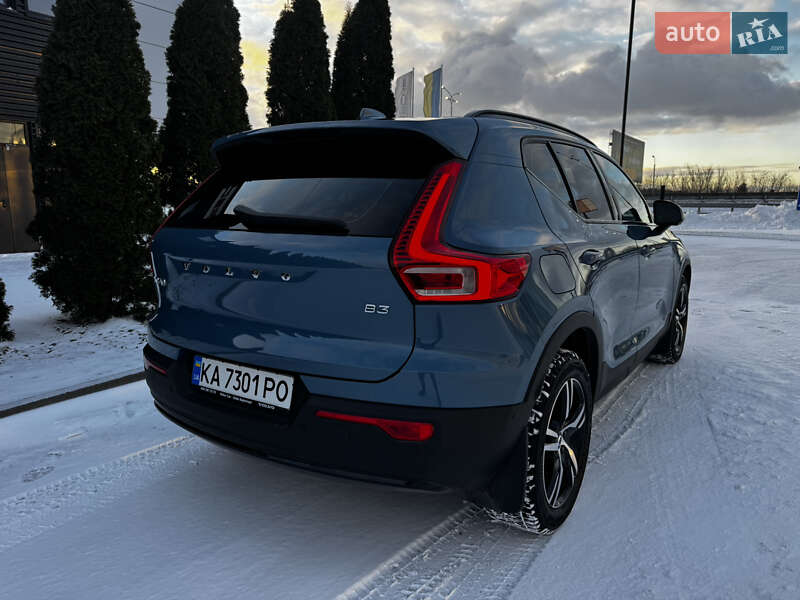 Внедорожник / Кроссовер Volvo XC40 2022 в Киеве фото 4 Внедорожник / Кроссовер Volvo XC40 2022 в Киеве