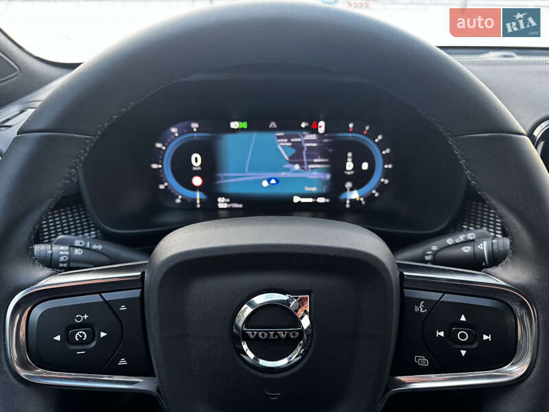 Внедорожник / Кроссовер Volvo XC40 2022 в Киеве фото 17 Внедорожник / Кроссовер Volvo XC40 2022 в Киеве