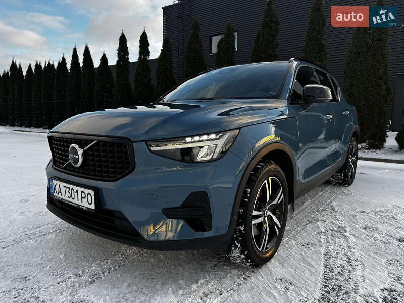 Внедорожник / Кроссовер Volvo XC40 2022 в Киеве фото 41 Внедорожник / Кроссовер Volvo XC40 2022 в Киеве