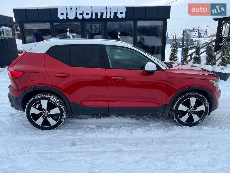 Внедорожник / Кроссовер Volvo XC40 2019 в Луцке