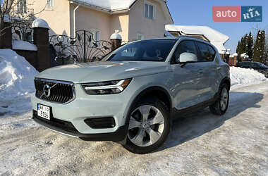 Внедорожник / Кроссовер Volvo XC40 2019 в Ровно