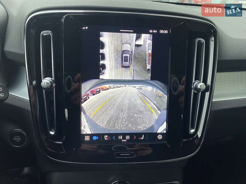 Внедорожник / Кроссовер Volvo XC40 2024 в Киеве фото 25 Внедорожник / Кроссовер Volvo XC40 2024 в Киеве