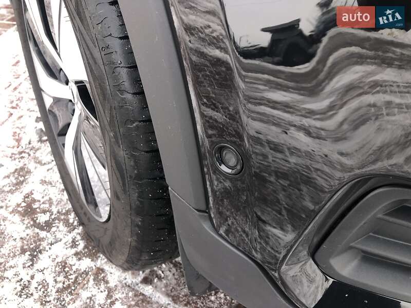 Внедорожник / Кроссовер Volvo XC40 2020 в Ровно