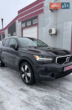 Внедорожник / Кроссовер Volvo XC40 2018 в Новояворовске