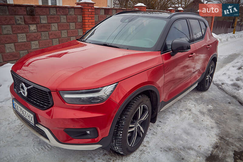 Позашляховик / Кросовер Volvo XC40 2020 в Славуті