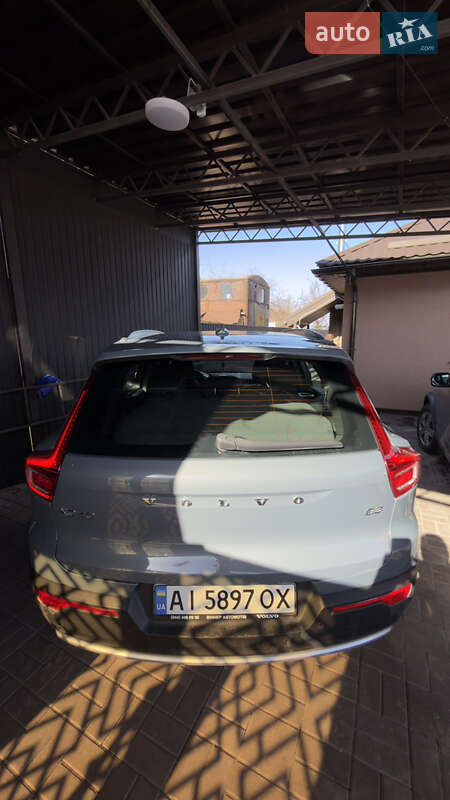 Позашляховик / Кросовер Volvo XC40 2022 в Києві