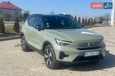 Внедорожник / Кроссовер Volvo XC40 2023 в Львове