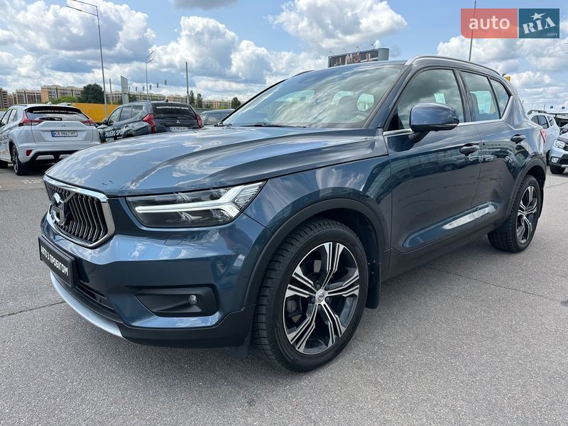 Внедорожник / Кроссовер Volvo XC40 2019 в Киеве