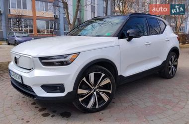 Внедорожник / Кроссовер Volvo XC40 2021 в Ирпене