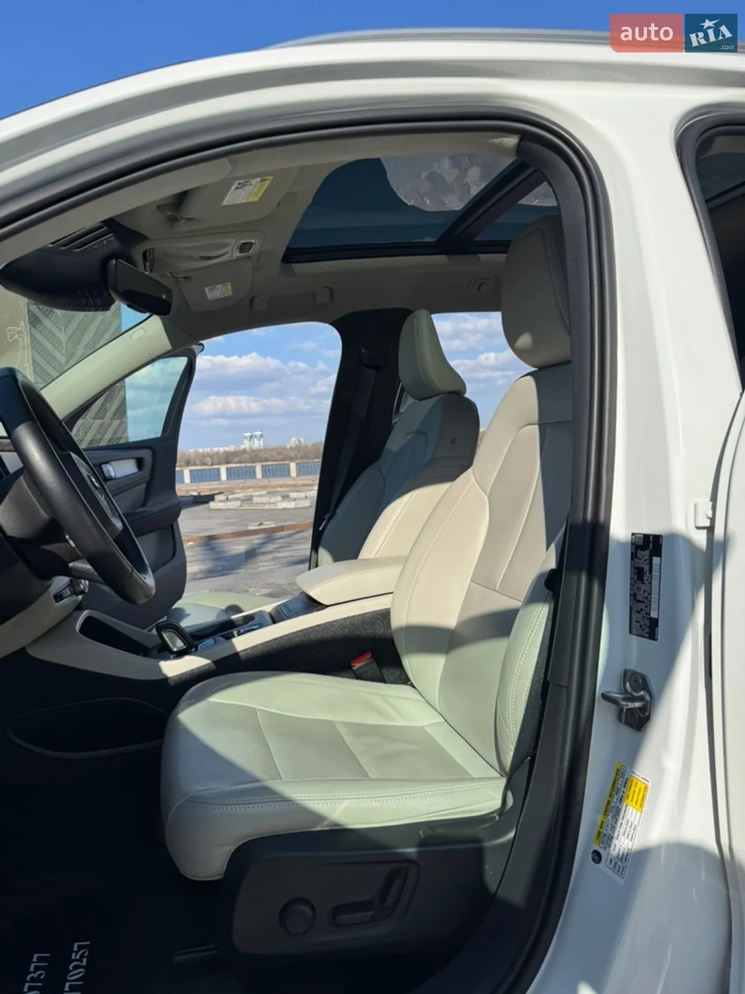 2020 Volvo XC40 - мініатюра 58