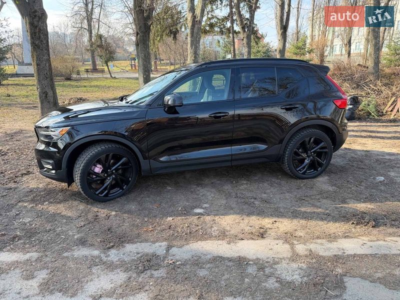 Позашляховик / Кросовер Volvo XC40 2022 в Києві фото 11 Позашляховик / Кросовер Volvo XC40 2022 в Києві