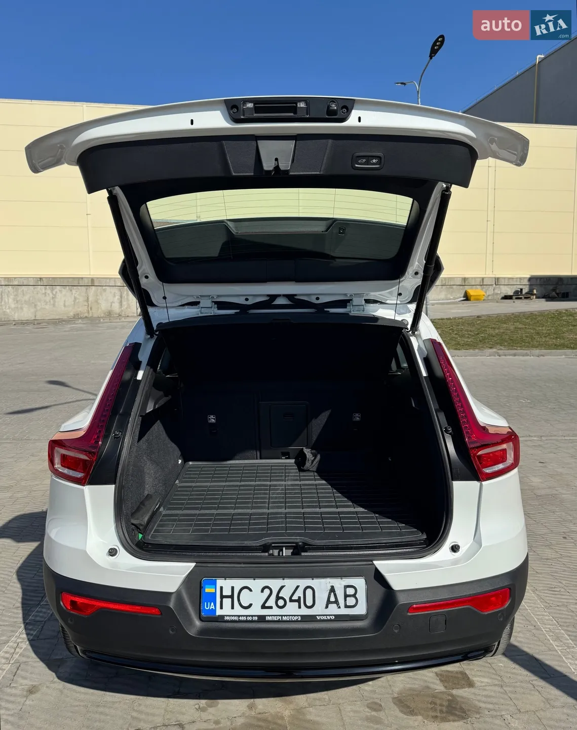 2024 Volvo XC40 - мініатюра 13