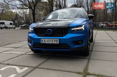 Внедорожник / Кроссовер Volvo XC40 2018 в Киеве