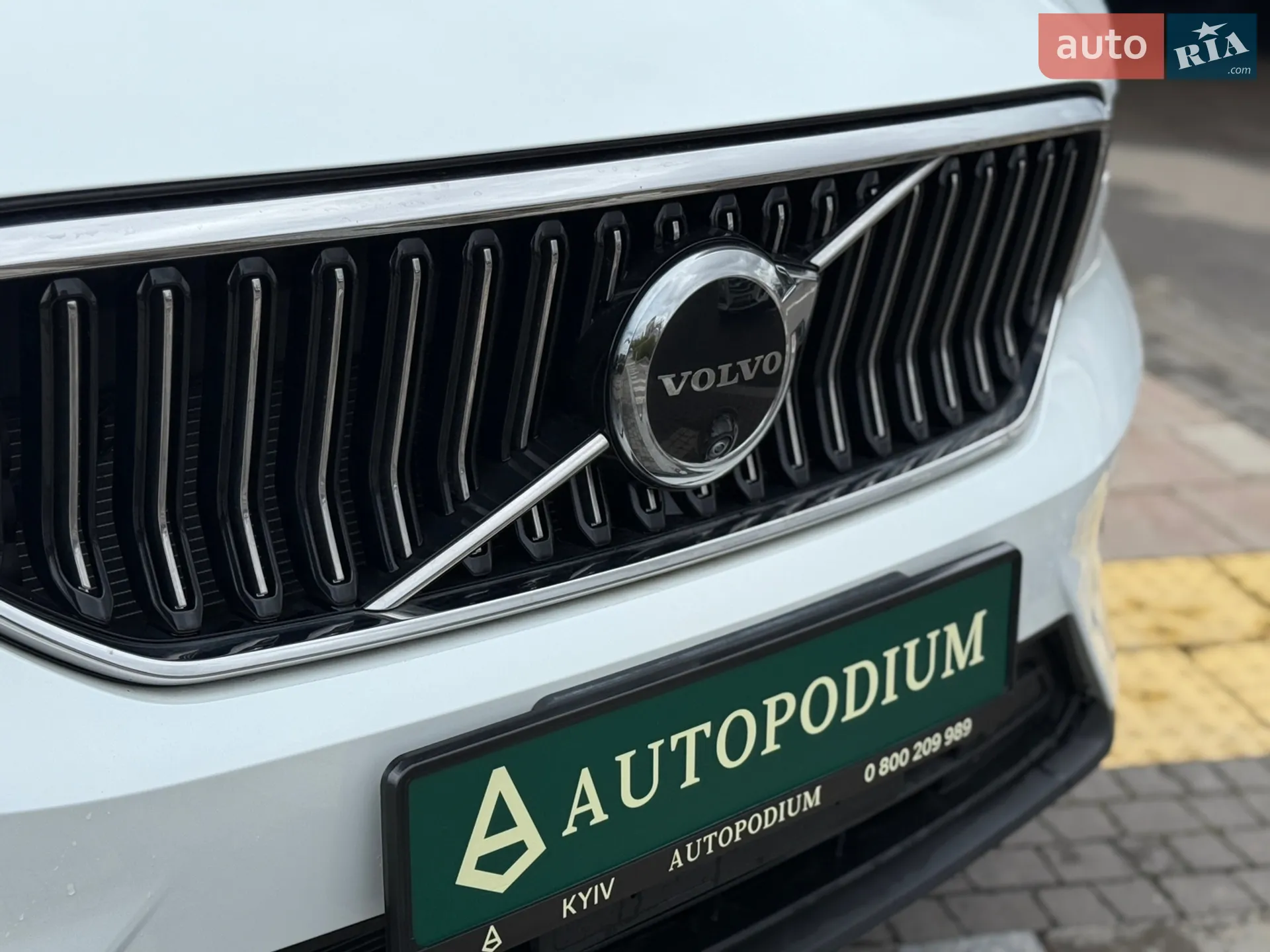 2024 Volvo XC40 - мініатюра 11