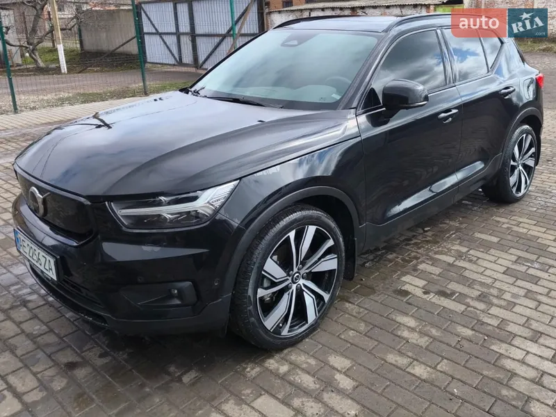 Volvo XC40 2021