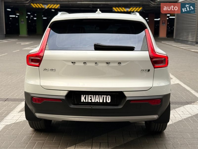 Позашляховик / Кросовер Volvo XC40 2020 в Києві