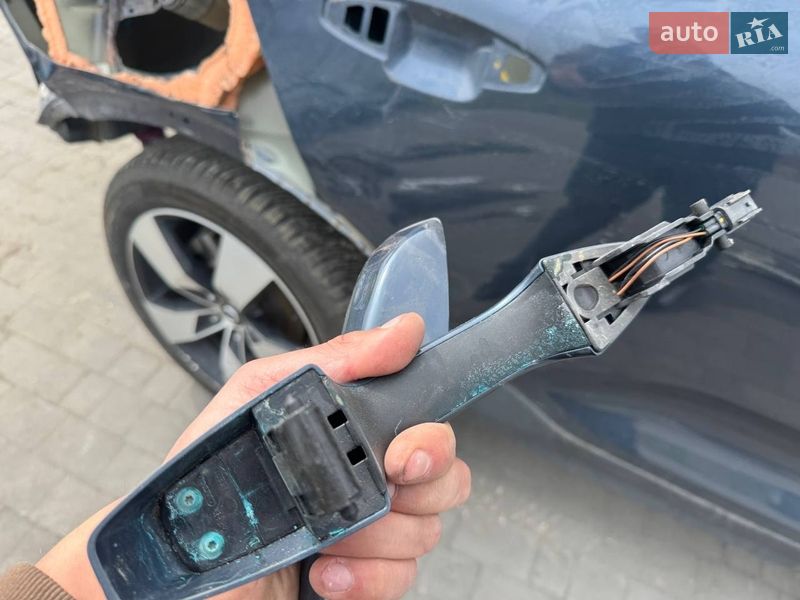 Внедорожник / Кроссовер Volvo XC40 2021 в Львове