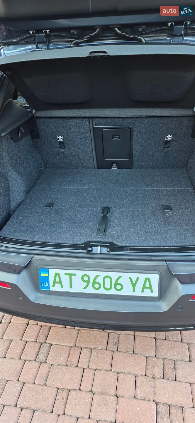 2022 Volvo XC40 - мініатюра 114
