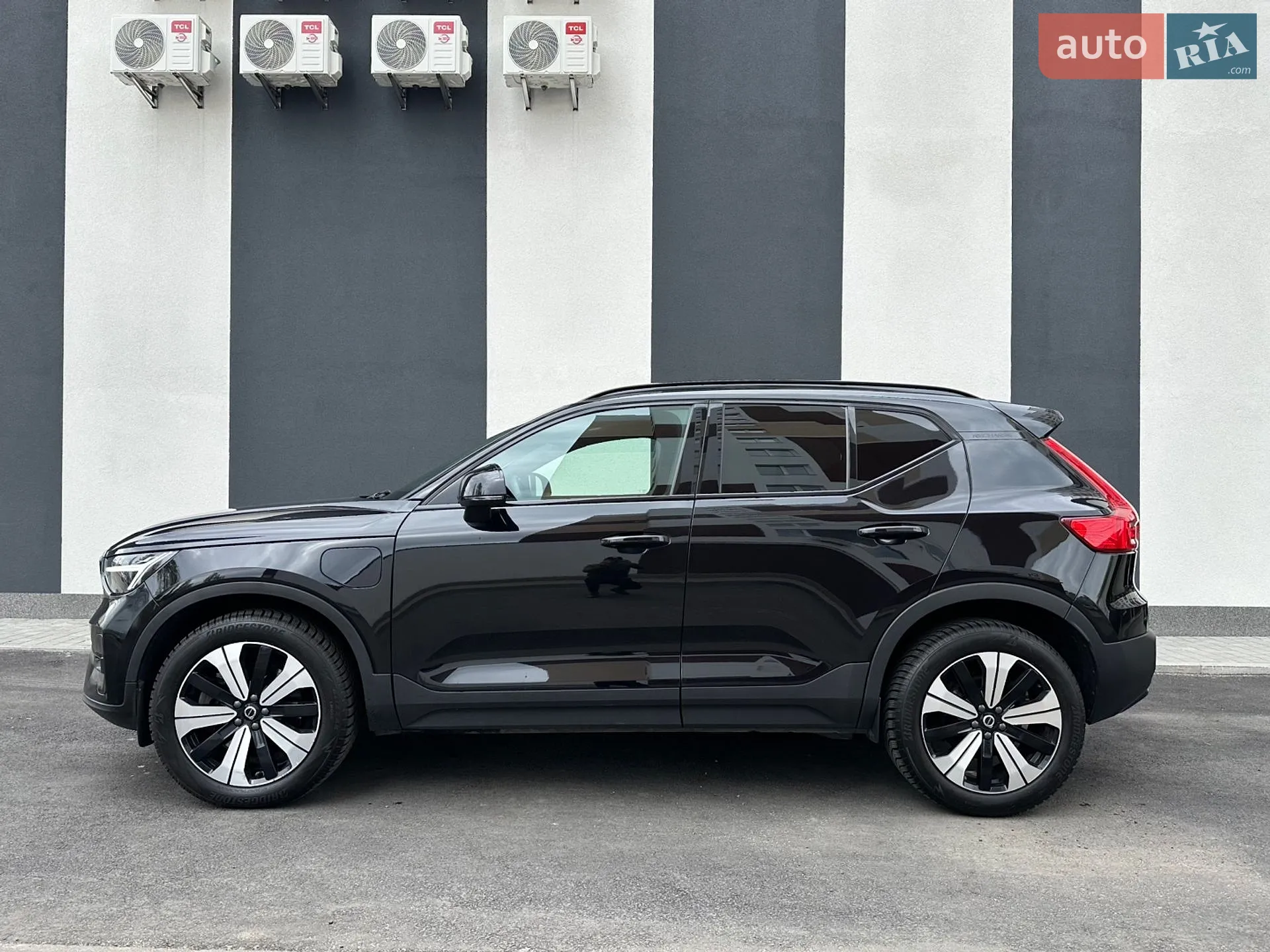 2023 Volvo XC40 - мініатюра 8