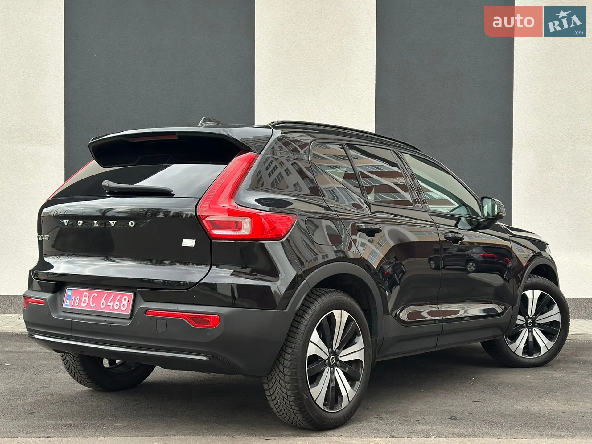 2023 Volvo XC40 - мініатюра 10
