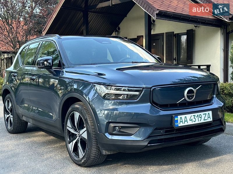 Внедорожник / Кроссовер Volvo XC40 2021 в Броварах