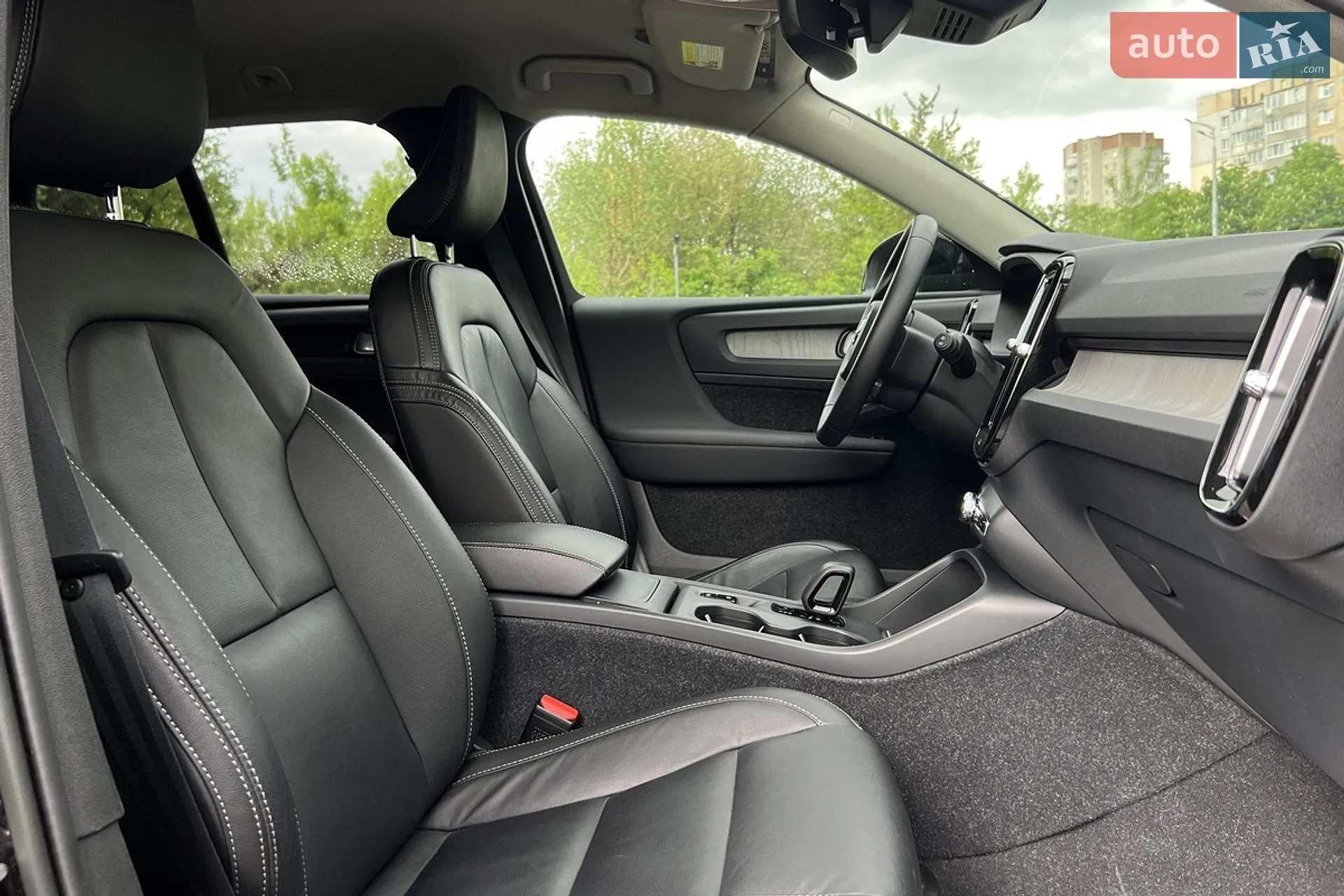 2023 Volvo XC40 - мініатюра 21