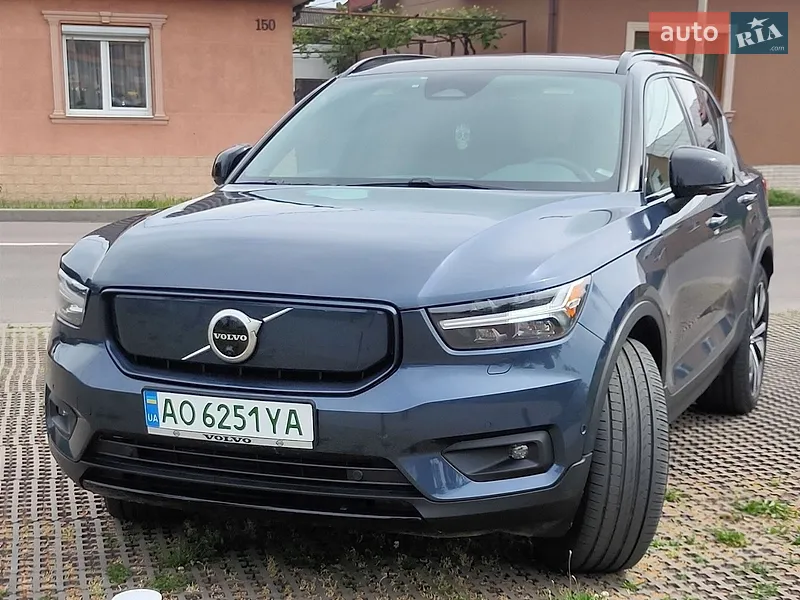 Volvo XC40 2021