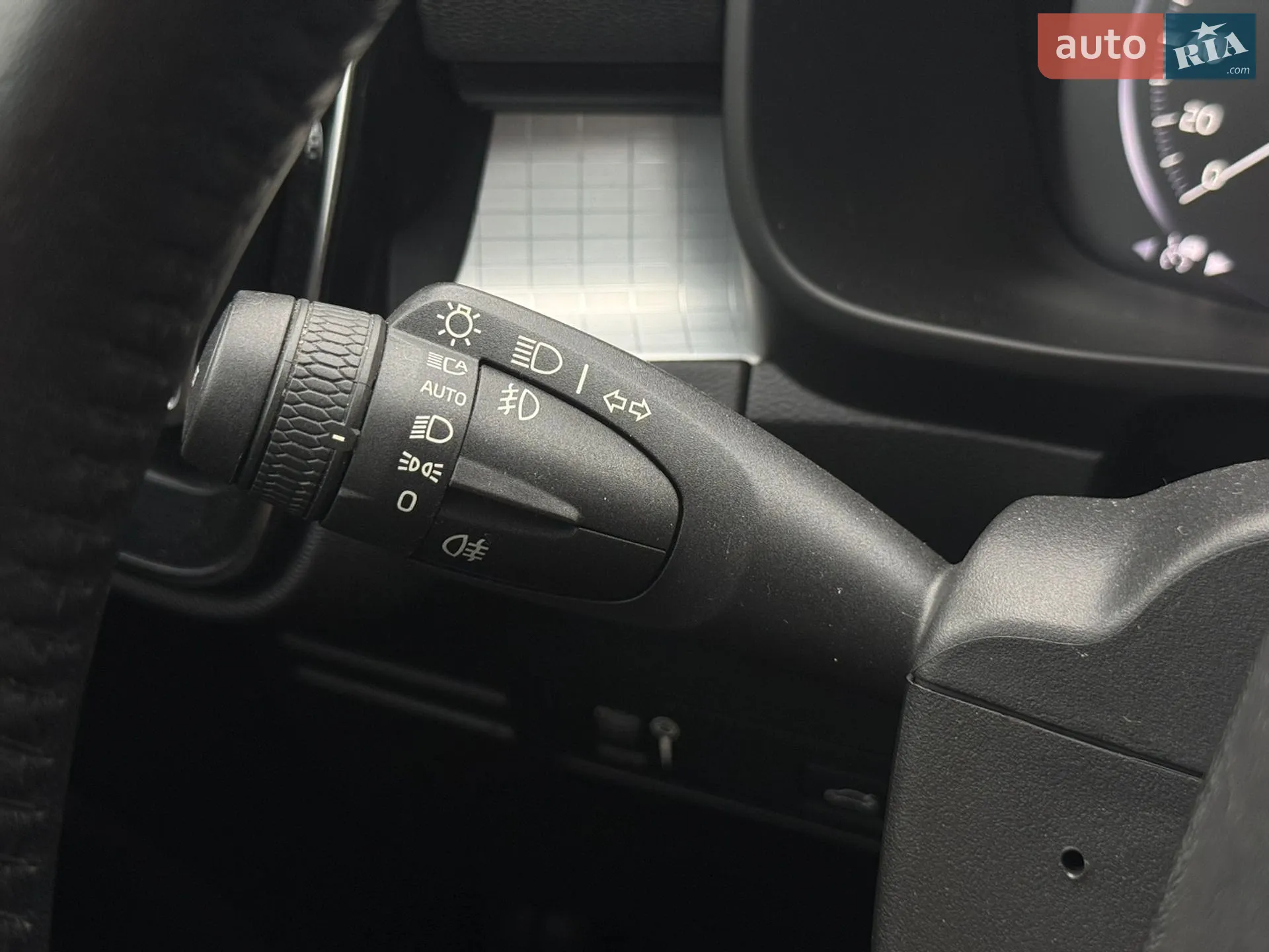 2019 Volvo XC40 - мініатюра 38