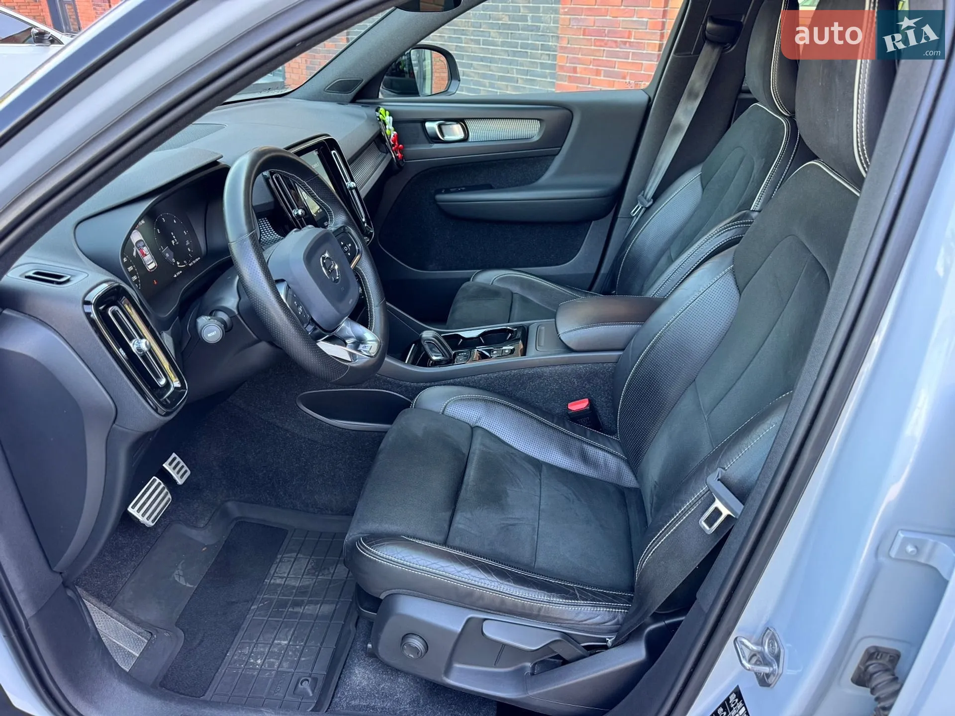 2019 Volvo XC40 - мініатюра 5