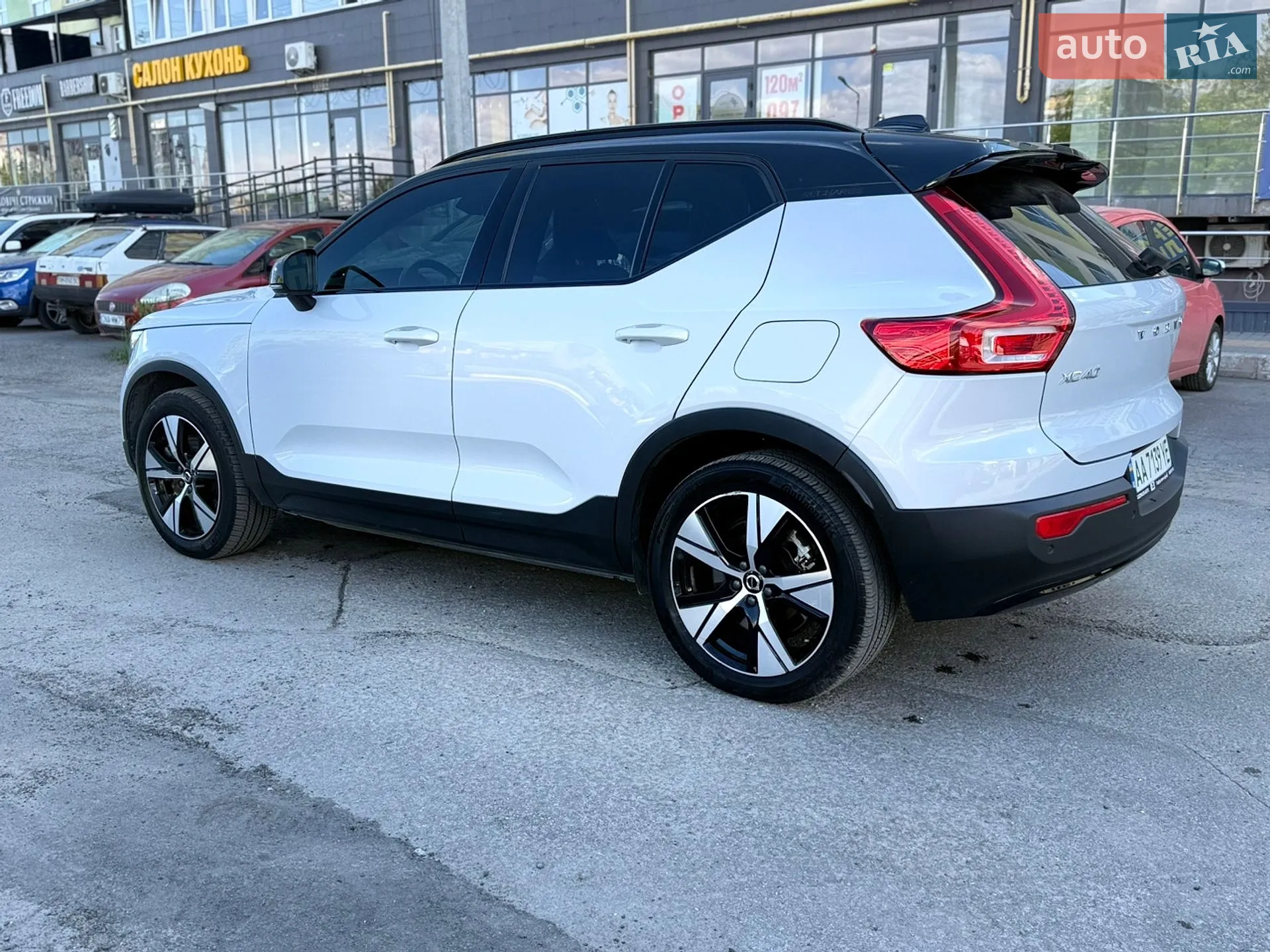 2021 Volvo XC40 - мініатюра 6